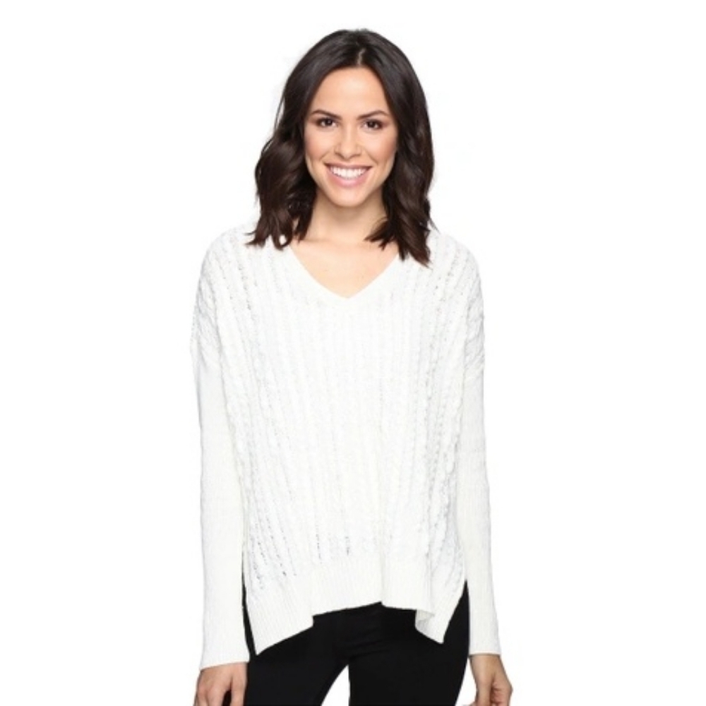 Michael Stars Alpine cable knit sweater Ivory white v-neck Women's size medium